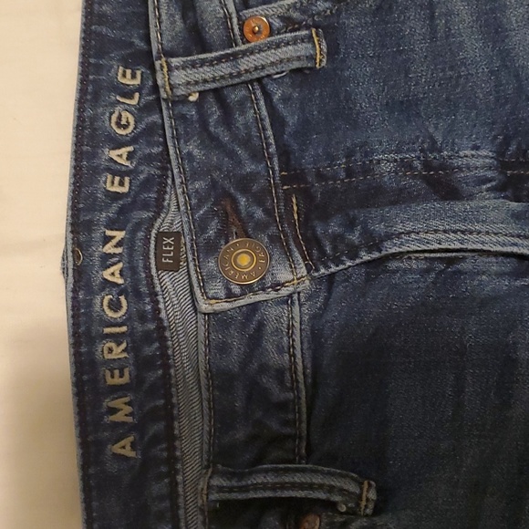 American Eagle Flex Relaxed Straight Jean size 32x34 - Picture 4 of 8